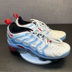 Nike Air VaporMax Plus WHITE/UNIVERSITY RED/PSYCHIC BLUE CW6974-100
